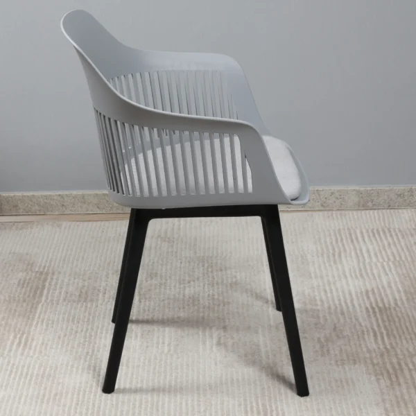 Cadeira YWJ 6696B Cinza Pés Preto