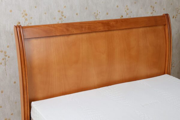 Cama Queen Diana Amêndoa