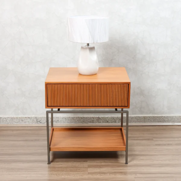 Mesa Lateral de Quarto Neo Amêndoa