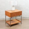 Mesa Lateral de Quarto Neo Amêndoa